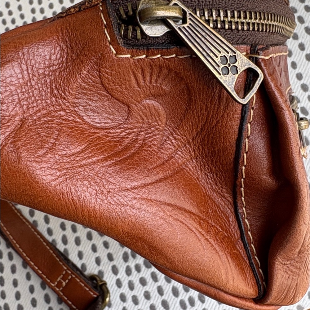 Patricia Nash floral tooled leather casual western fanny pack - Picture 6 of 10